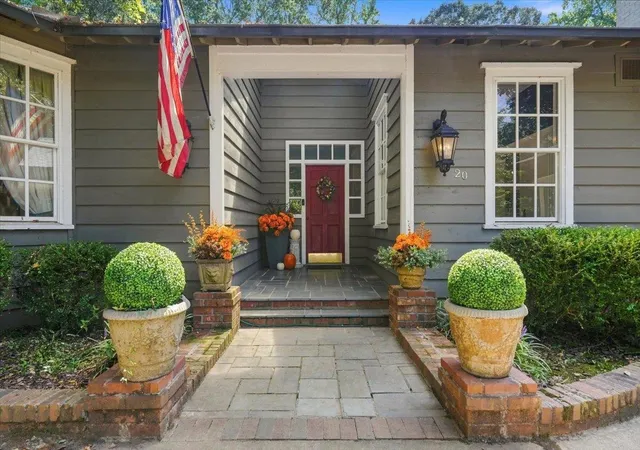 Photo 2 of Single family home for sale at 20 Olney Ln, Spartanburg, SC | MLS# SPN341353 | Listing updated on 2026-10-07