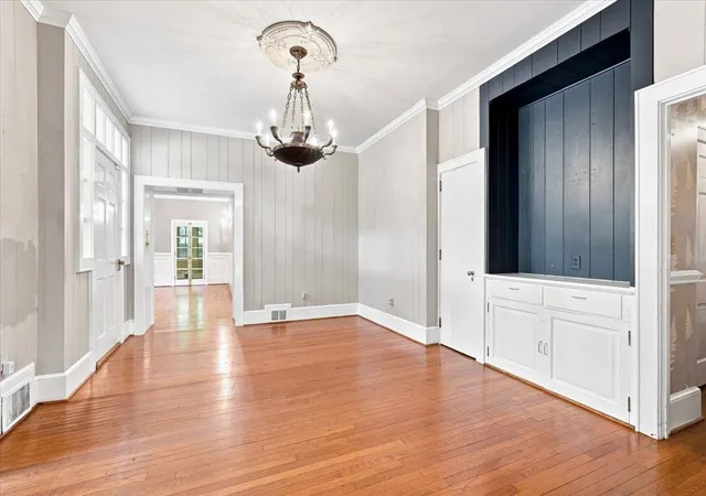 Photo 3 of Single family home for sale at 20 Olney Ln, Spartanburg, SC | MLS# SPN341353 | Listing updated on 2026-10-07