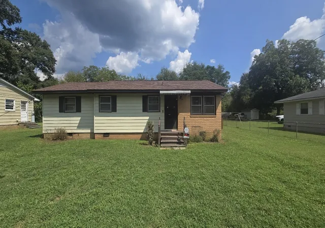 Photo 1 of Single family home for sale at 405 Chatham Ave, Gaffney, SC 29340 | MLS# SPN341357 | Listing updated on 2026-09-05
