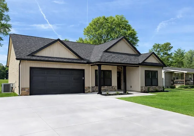 Photo 3 of Sale Pending at 179 Cedar Ave, Wellford, SC 29385 | MLS# SPN341362 | Listing updated on 2026-09-13