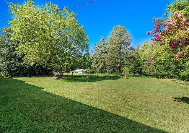 Photo 4 of Sale Pending at 280 Williams Dr, Campobello, SC 29322 | MLS# SPN341373 | Listing updated on 2026-10-04