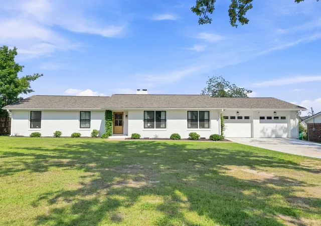 Photo 1 of Sale Pending at 205 Wadsworth Rd, Spartanburg, SC 29301 | MLS# SPN341374 | Listing updated on 2026-09-07