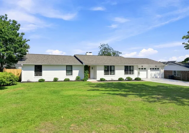 Photo 2 of Sale Pending at 205 Wadsworth Rd, Spartanburg, SC 29301 | MLS# SPN341374 | Listing updated on 2026-09-07