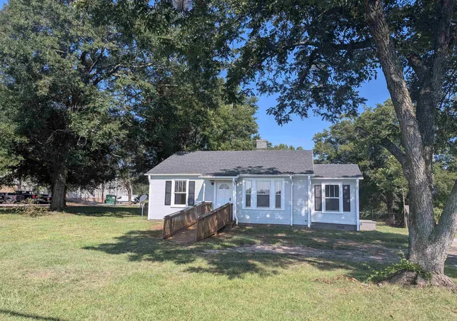 Photo 1 of Single family home for sale at 2780 Fairforest Clevedale Rd, Spartanburg, SC 29301 | MLS# SPN341384 | Listing updated on 2026-09-09
