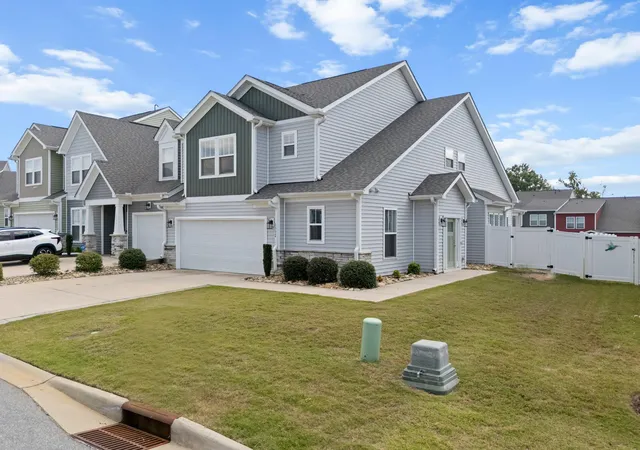 Photo 2 of Townhouse for sale at 1332 Summer Gold Way, Boiling Springs, SC 29316 | MLS# SPN341396 | Listing updated on 2026-09-06
