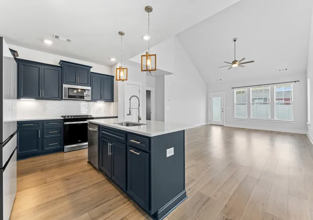 Photo 4 of Townhouse for sale at 1332 Summer Gold Way, Boiling Springs, SC 29316 | MLS# SPN341396 | Listing updated on 2026-09-06