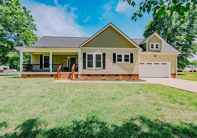 Photo 1 of Single family home for sale at 117 Humphries Cir, Gaffney, SC 29341 | MLS# SPN341401 | Listing updated on 2026-09-06