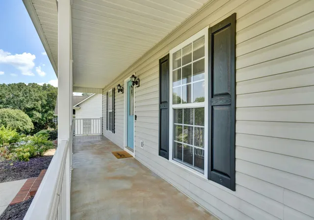 Photo 3 of Sale Pending at 554 Plantation Crk Dr, Boiling Springs, SC 29316 | MLS# SPN341405 | Listing updated on 2026-09-07