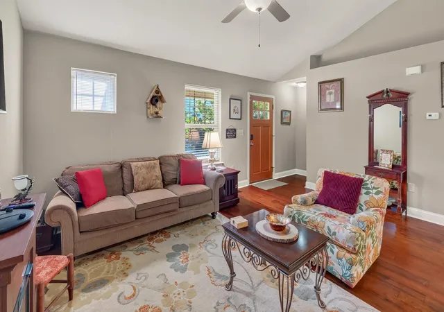 Photo 3 of Sale Pending at 643 Fawn Branch Trl, Boiling Springs, SC 29316 | MLS# SPN341417 | Listing updated on 2026-10-14