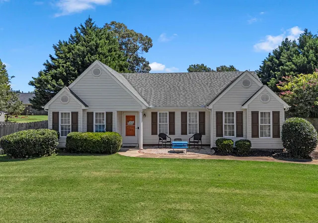 Photo 3 of Single family home for sale at 145 Bufflehead Cir, Liberty, SC 29657 | MLS# SPN341418 | Listing updated on 2026-09-07