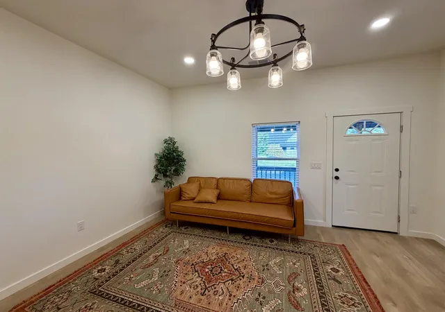 Photo 3 of Single family home for sale at 7 Ansel St, Drayton, SC 29333 | MLS# SPN341422 | Listing updated on 2026-09-23