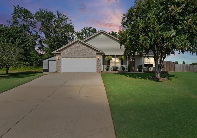 Photo 2 of Single family home for sale at 222 Legacy Dr, Inman, SC 29349 | MLS# SPN341442 | Listing updated on 2026-09-08