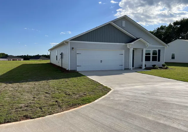Photo 4 of Sale Pending at 161 Dillon St, Chesnee, SC 29323 | MLS# SPN341445 | Listing updated on 2026-09-29