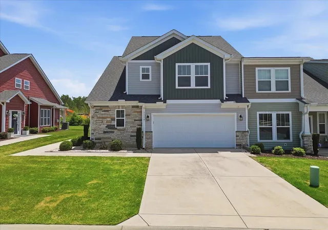 Photo 2 of Townhouse for sale at 1116 Cobbler Ln, Boiling Springs, SC 29316 | MLS# SPN341446 | Listing updated on 2026-09-08