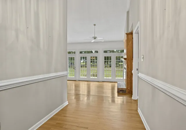 Photo 3 of Single family home for sale at 225 Plantation Ln, Inman, SC 29349 | MLS# SPN341492 | Listing updated on 2026-09-23