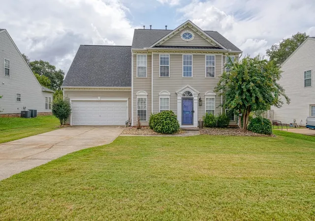 Photo 1 of Sale Pending at 135 Castleton Cir, Boiling Springs, SC 29316 | MLS# SPN341513 | Listing updated on 2026-09-23
