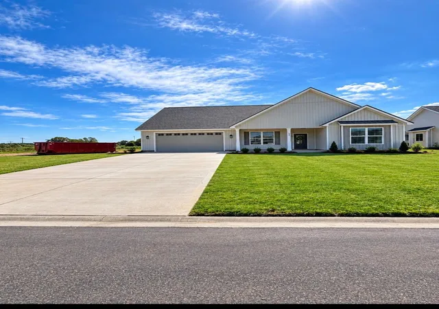 Single family home for sale at 725 Mello Dr, Lyman, SC 29365 | MLS# SPN341522