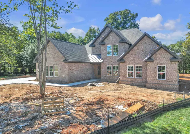 Photo 1 of Single family home for sale at 119 Beacon Hl Rd, Duncan, SC 29334 | MLS# SPN341535 | Listing updated on 2026-10-09