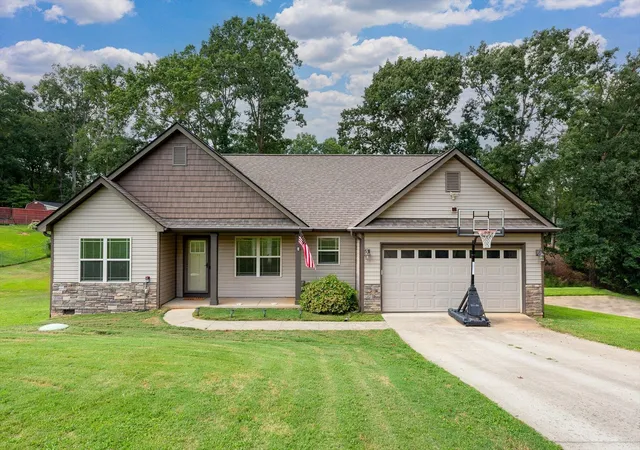 Photo 1 of Single family home for sale at 105 Stockton Ln, Moore, SC 29369 | MLS# SPN341544 | Listing updated on 2026-10-04