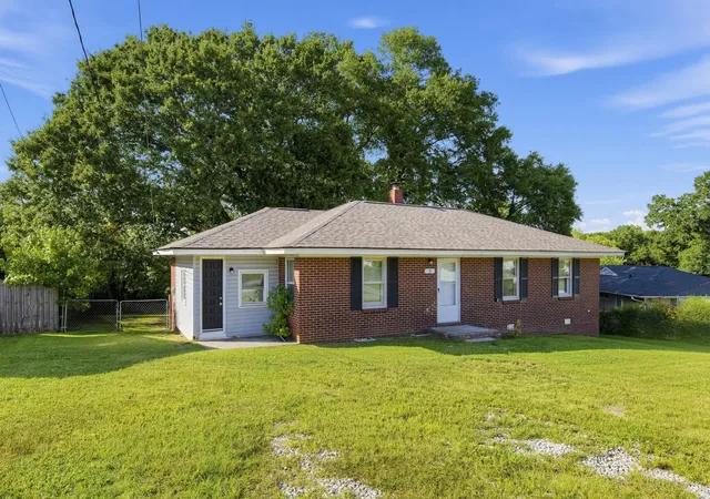 Photo 1 of Single family home for sale at 9 Delores St, Greenville, SC 29605 | MLS# SPN341547 | Listing updated on 2026-10-05
