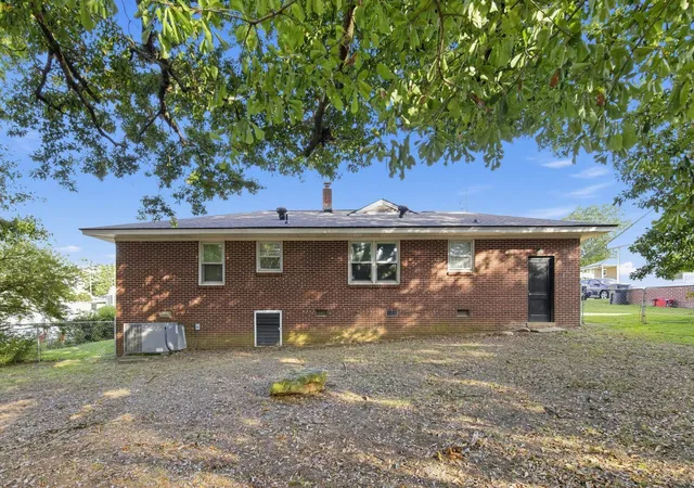 Photo 2 of Single family home for sale at 9 Delores St, Greenville, SC 29605 | MLS# SPN341547 | Listing updated on 2026-10-05