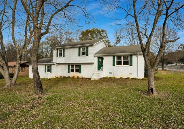 Photo 1 of Single family home for sale at 154 Bristow Ln, Spartanburg, SC 29301 | MLS# SPN341582 | Listing updated on 2026-10-16