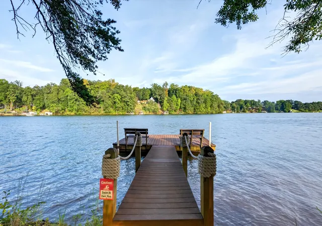 Photo 3 of Single family home for sale at 342 Reflection Dr, Lyman, SC 29365 | MLS# SPN341593 | Listing updated on 2026-09-14