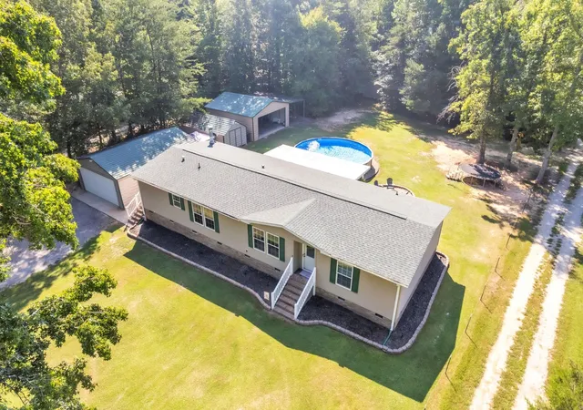 Photo 2 of Manufactured home for sale at 1510 Highway 414, Travelers Rest, SC 29690 | MLS# SPN341657 | Listing updated on 2026-10-03