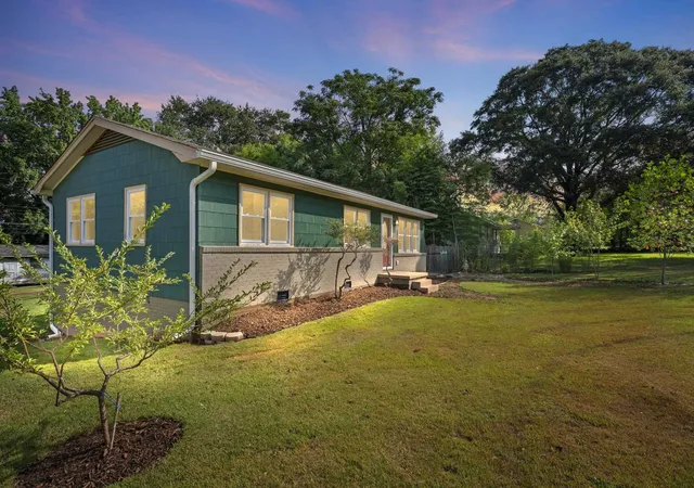 Photo 2 of Single family home for sale at 137 Anderson Dr, Spartanburg, SC | MLS# SPN341692 | Listing updated on 2026-09-13