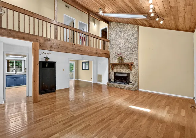 Photo 4 of Single family home for sale at 95 Brookwood Dr, Clemson, SC 29631 | MLS# SPN341719 | Listing updated on 2026-09-13