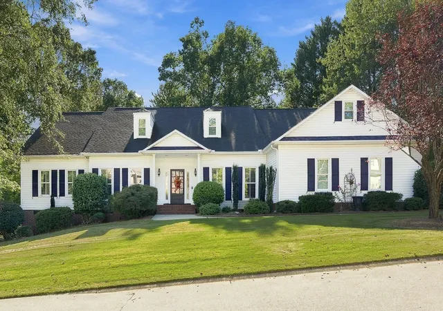 Photo 1 of Single family home for sale at 305 Beckworth Dr, Taylors, SC 29687 | MLS# SPN341725 | Listing updated on 2026-09-13