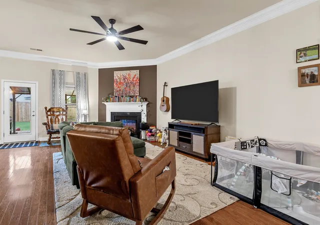 Photo 3 of Single family home for sale at 830 Bayshore Ln, Moore, SC | MLS# SPN341733 | Listing updated on 2026-09-29