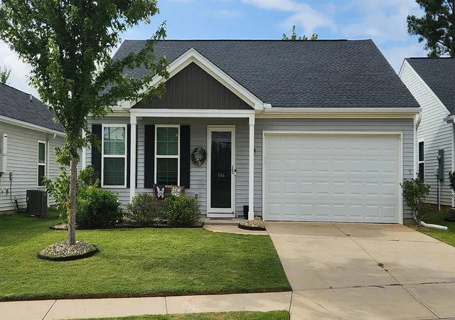 Photo 1 of Single family home for sale at 586 Ridgeville Xing Dr, Inman, SC 29349 | MLS# SPN341737 | Listing updated on 2026-10-08