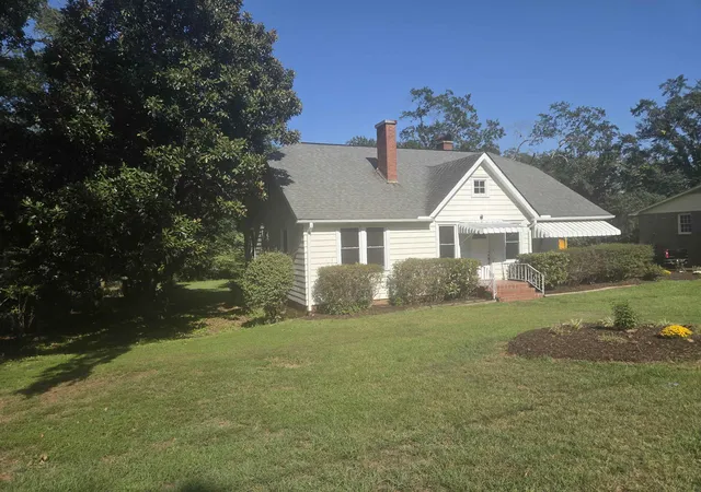 Photo 2 of Single family home for sale at 185 Briarcliff, Spartanburg, SC 29301 | MLS# SPN341739 | Listing updated on 2026-09-14
