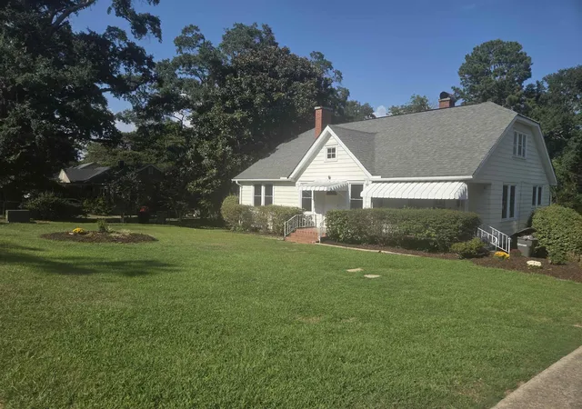Photo 3 of Single family home for sale at 185 Briarcliff, Spartanburg, SC 29301 | MLS# SPN341739 | Listing updated on 2026-09-23