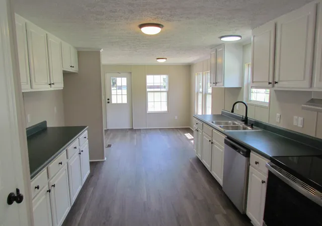 Photo 3 of Sale Pending at 5565 Henderson Hl Rd, Chesnee, SC | MLS# SPN341801 | Listing updated on 2026-09-28