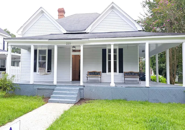 Photo 1 of Single family home for sale at 223 S Church St, Union, SC 29379 | MLS# SPN341832 | Listing updated on 2026-09-18