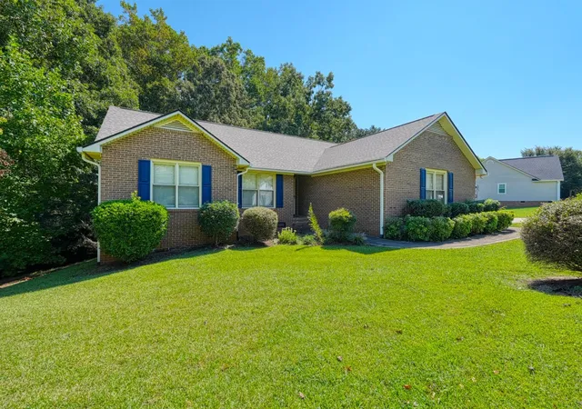 Single family home for sale at 366 Shallowford Dr, Boiling Springs, SC 29316 | MLS# SPN341848