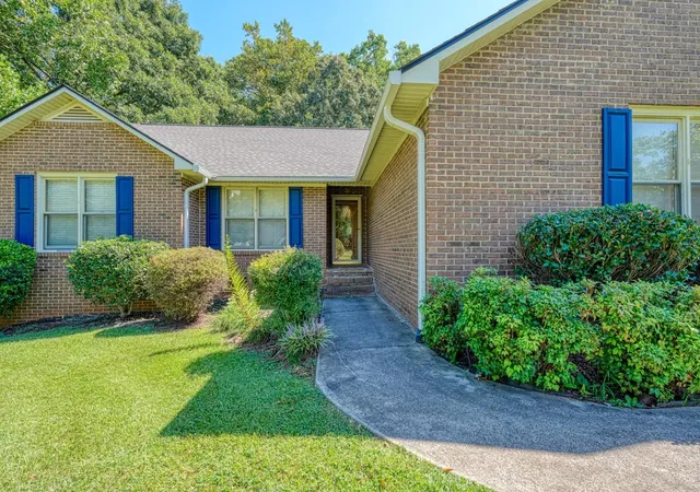 Photo 2 of Single family home for sale at 366 Shallowford Dr, Boiling Springs, SC 29316 | MLS# SPN341848 | Listing updated on 2026-09-17