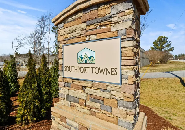 Photo 2 of Sale Pending at 1127 Wharf Trl, Spartanburg, SC | MLS# SPN341862 | Listing updated on 2026-09-25