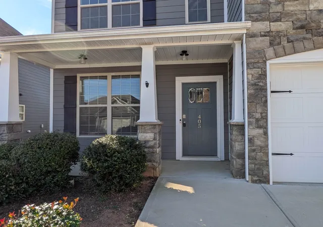 Photo 3 of Single family home for sale at 405 Hilburn Way, Simpsonville, SC 29680 | MLS# SPN341885 | Listing updated on 2026-10-28
