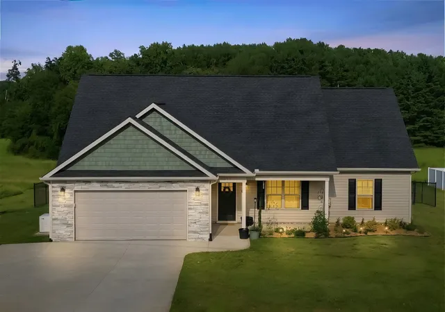 Single family home for sale at 1416 Oak Ridge Rd, Gaffney, SC 29341 | MLS# SPN341888