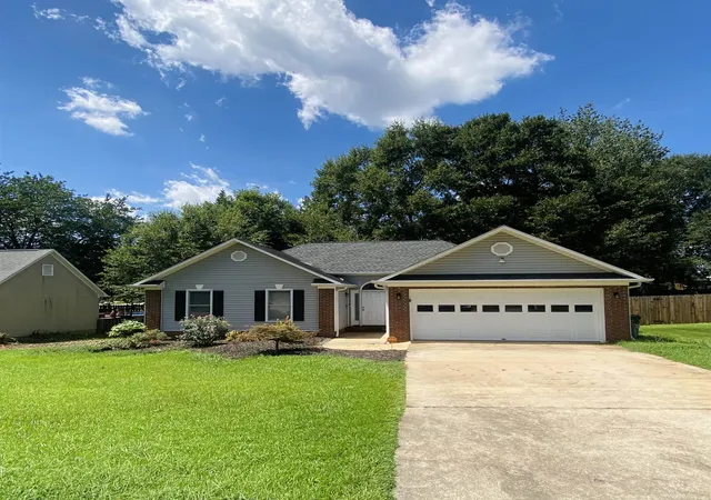 Single family home for sale at 113 Riverrun Dr, Spartanburg, SC 29303 | MLS# SPN341898
