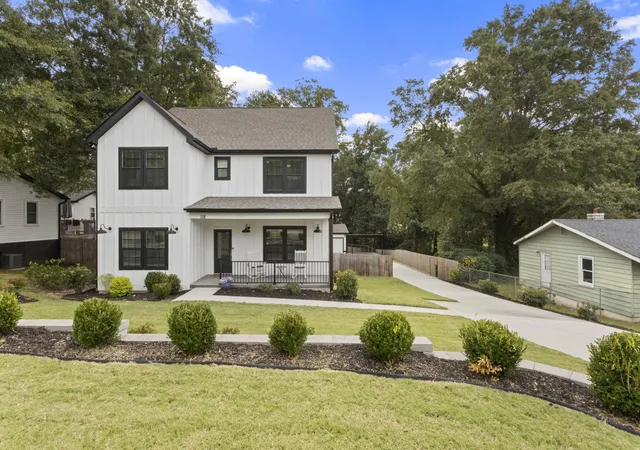 Photo 1 of Sale Pending at 118 Boyd Ave, Simpsonville, SC 29681 | MLS# SPN341900 | Listing updated on 2026-09-25