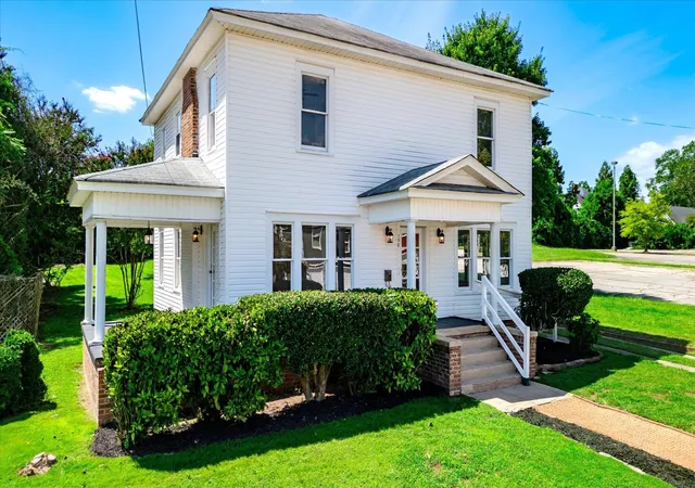 Photo 3 of Single family home for sale at 158 Avant St, Spartanburg, SC 29302 | MLS# SPN341903 | Listing updated on 2026-09-30