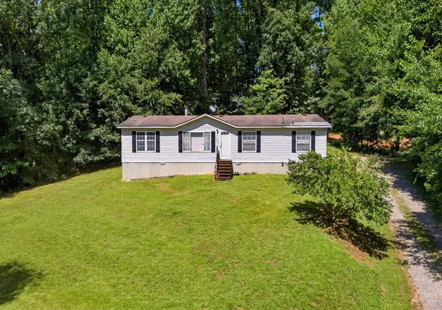 Photo 2 of Manufactured home for sale at 370 Wynette Way, Inman, SC 29349 | MLS# SPN341906 | Listing updated on 2026-09-20