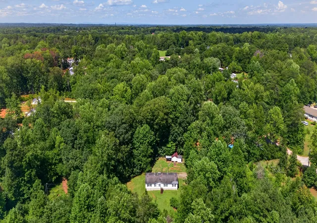 Photo 3 of Manufactured home for sale at 370 Wynette Way, Inman, SC 29349 | MLS# SPN341906 | Listing updated on 2026-09-20