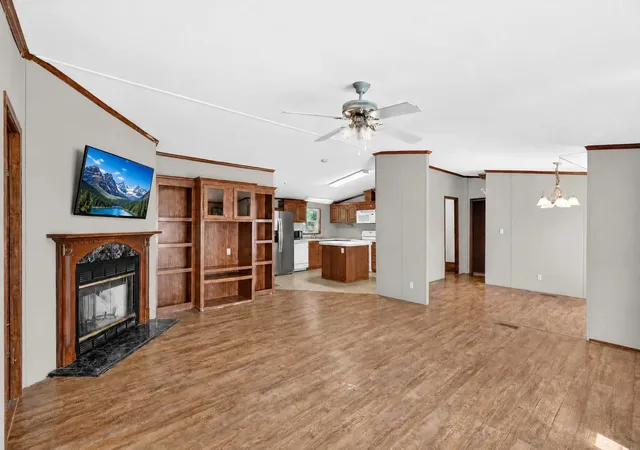 Photo 4 of Manufactured home for sale at 370 Wynette Way, Inman, SC 29349 | MLS# SPN341906 | Listing updated on 2026-09-20