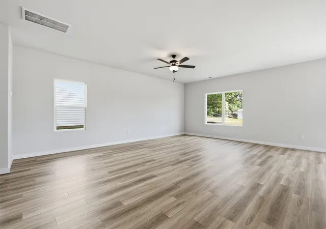 Photo 4 of Single family home for sale at 446 W Claywalk Rd, Woodruff, SC 29388 | MLS# SPN341907 | Listing updated on 2026-09-20