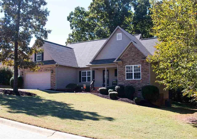 Photo 2 of Single family home for sale at 121 John Lancaster Rd, Spartanburg, SC 29306 | MLS# SPN341919 | Listing updated on 2026-09-20